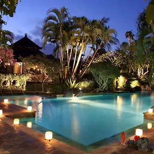  Villa Lalu Indonesia